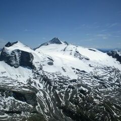 Flugwegposition um 12:48:07: Aufgenommen in der Nähe von Gemeinde Tux, Österreich in 3379 Meter